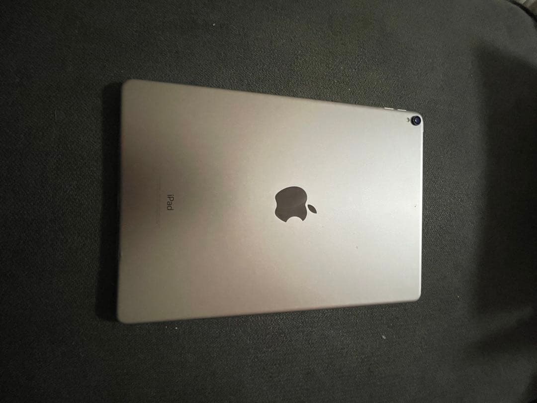 A*き様 ipad pro 10.5inch 64GB WIFIモデル　美品　完