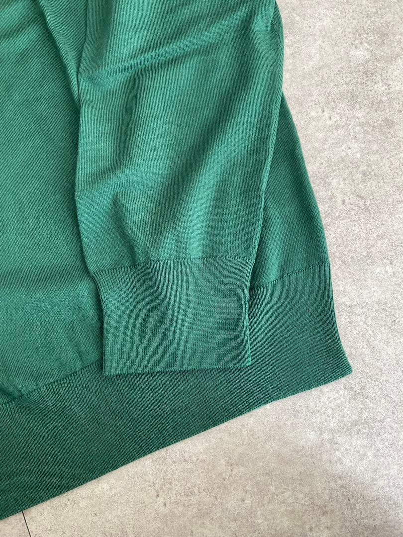 未使用新品 TOMORROWLAND ニット S-WOOLサイズL 緑、グレー