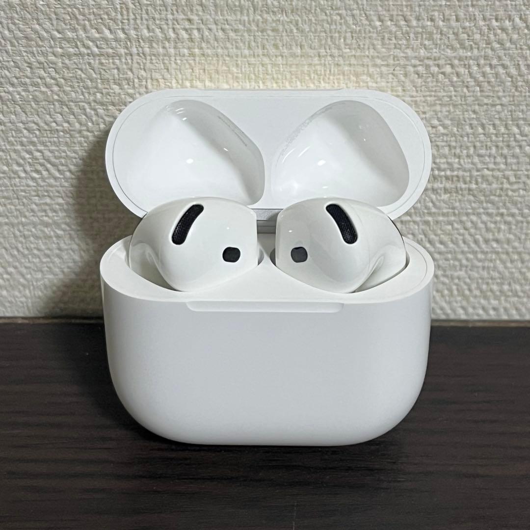 Apple AirPods4 ノイズキャンセリング搭載
