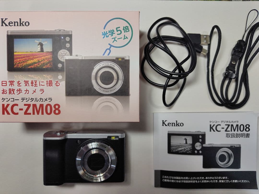 インカメラ搭載！！Kenko KC-ZM08 コンパクトデジタルカメラ