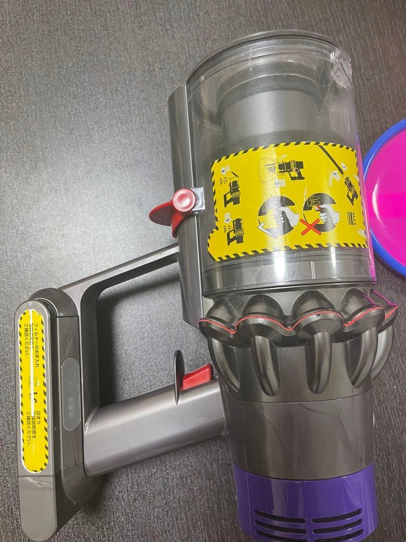 【美品】ダイソン dyson V10 SV12　純正フロアドック付