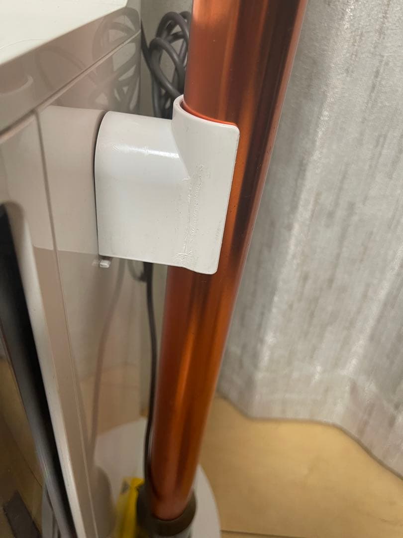 【美品】ダイソン dyson V10 SV12　純正フロアドック付