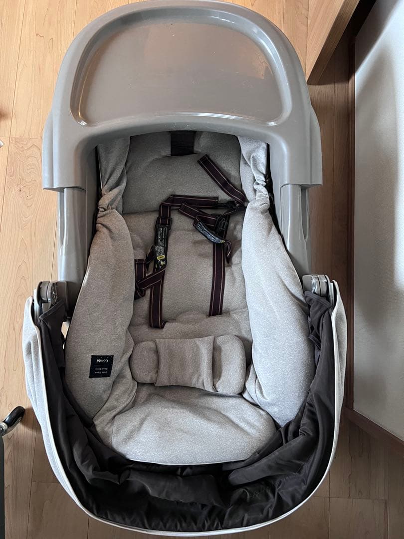 コンビ ネムリラ オートスイング