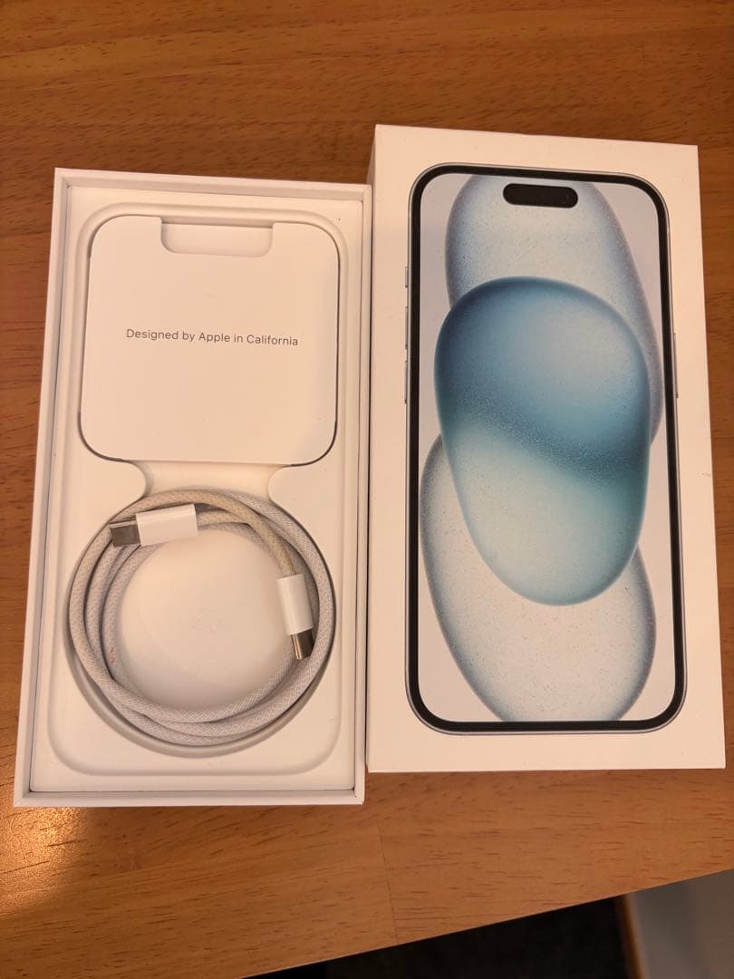 Apple iPhone 15 Blue 本体 充電ケーブル付き