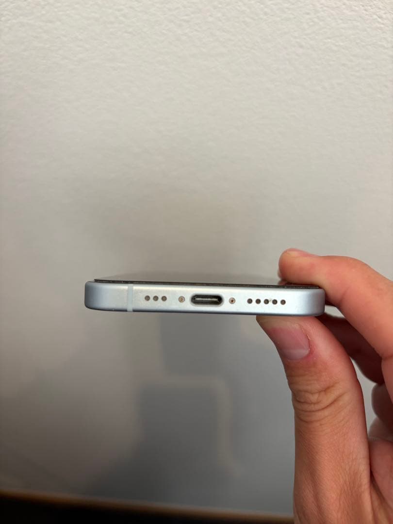 Apple iPhone 15 Blue 本体 充電ケーブル付き