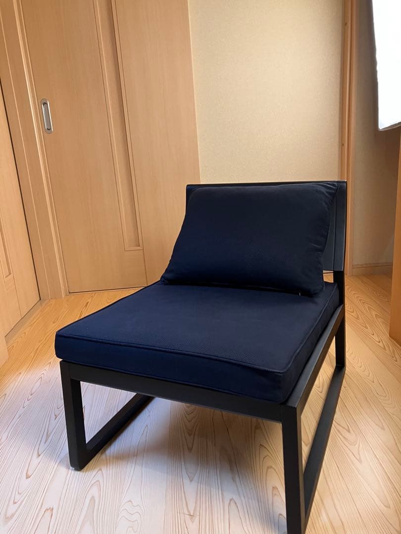 Yoshi　カッシーナイクスシー　ラウンジソファ　アノニマスデザイン