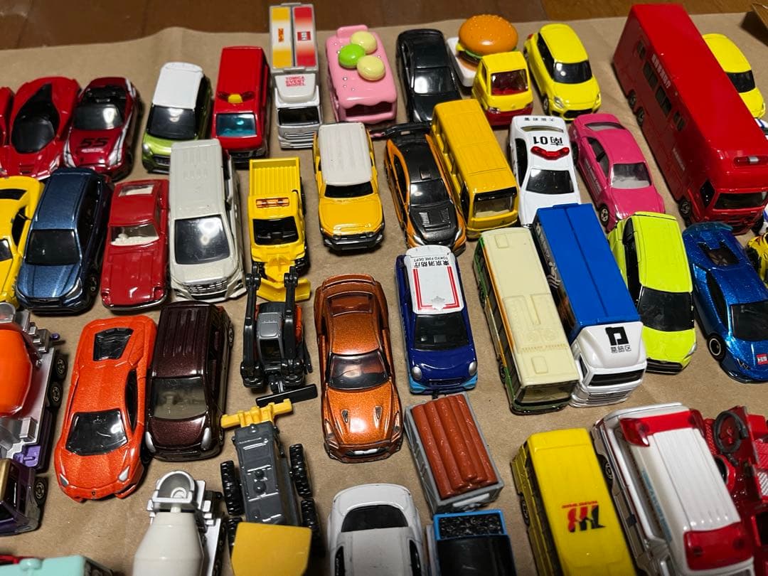 トミカ　まとめ売り　110台以上