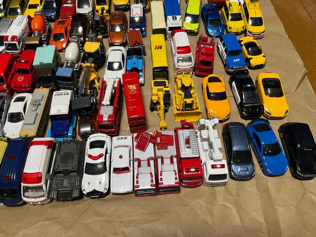 トミカ　まとめ売り　110台以上