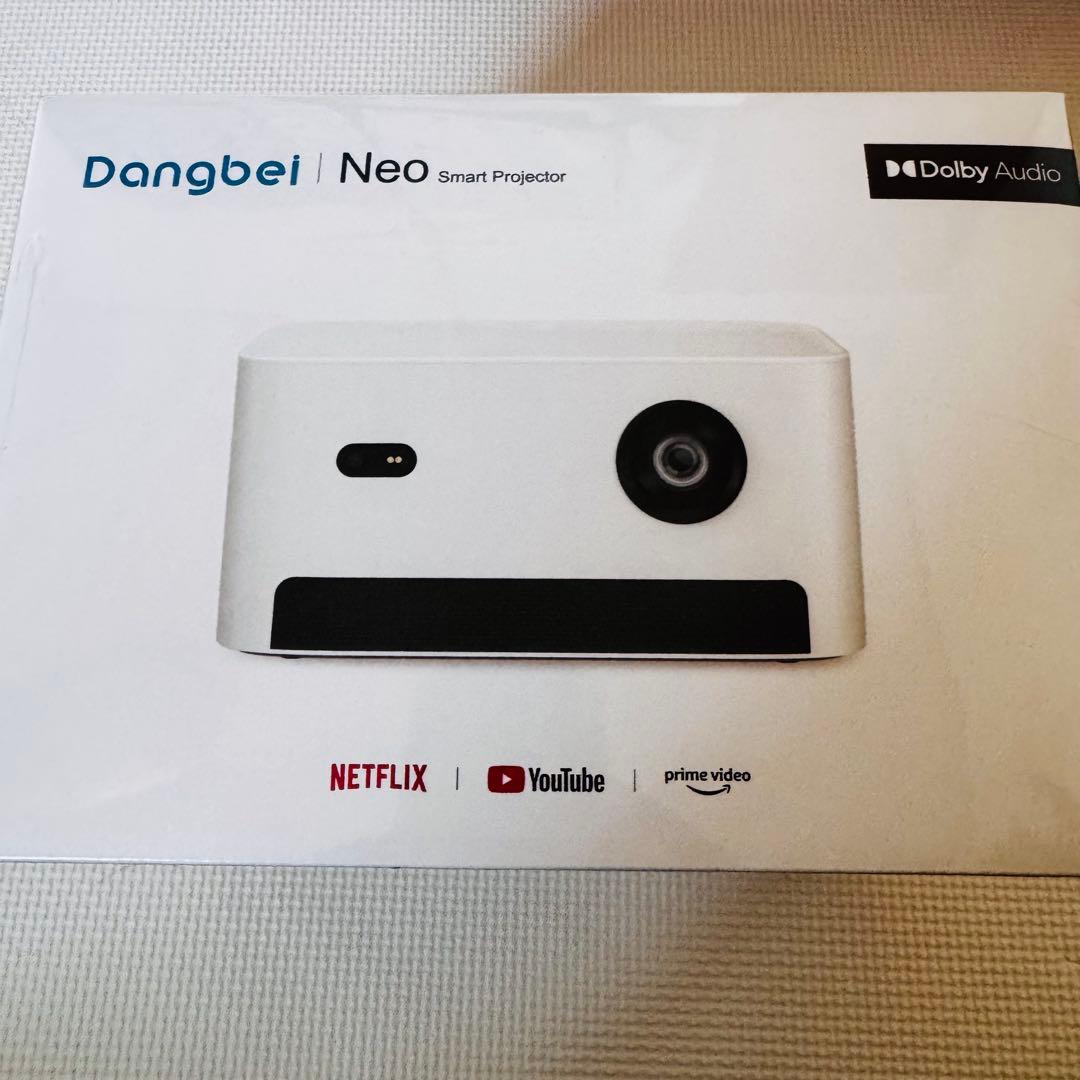 新品未開封　Dangbei　1080P解像度　スマートプロジェクター