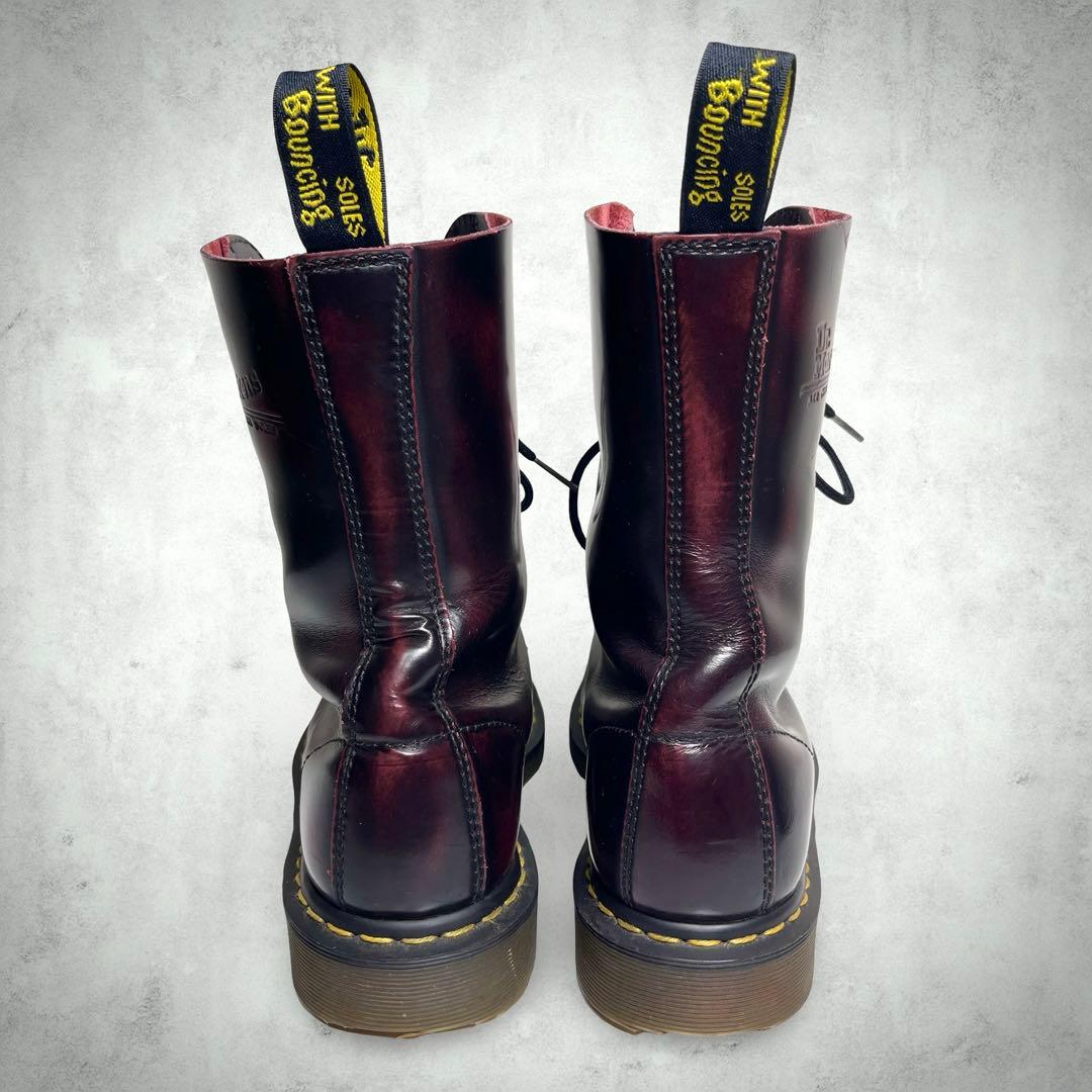 ドクターマーチン 10ホール 10092 UK9 チェリーレッド