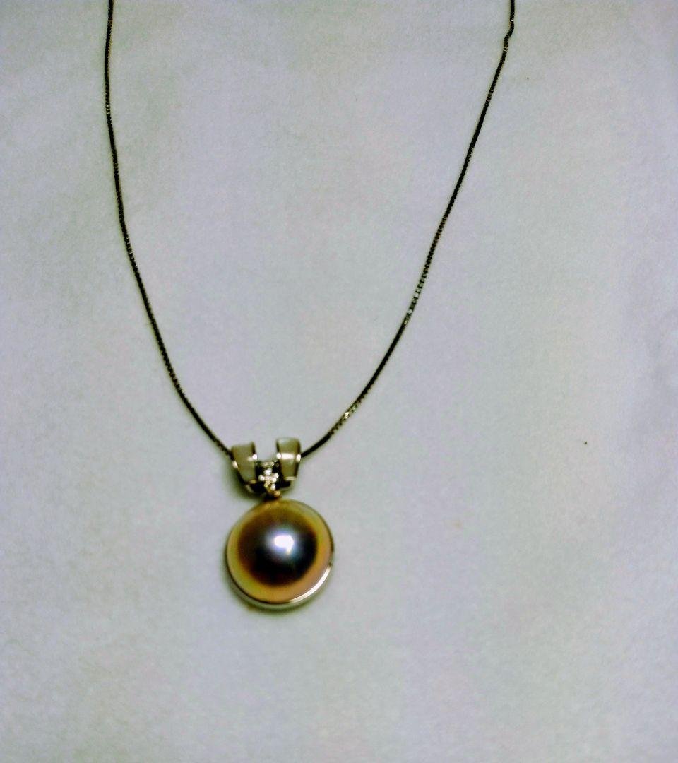 マベ真珠ペンダント