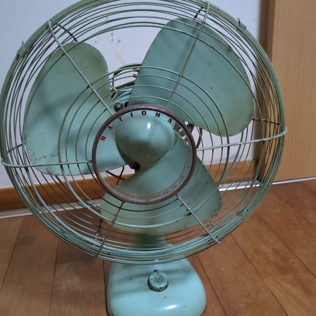 古い扇風機　ナショナル製　昭和レトロ品　当時物【涼しい風きますが難扱い】
