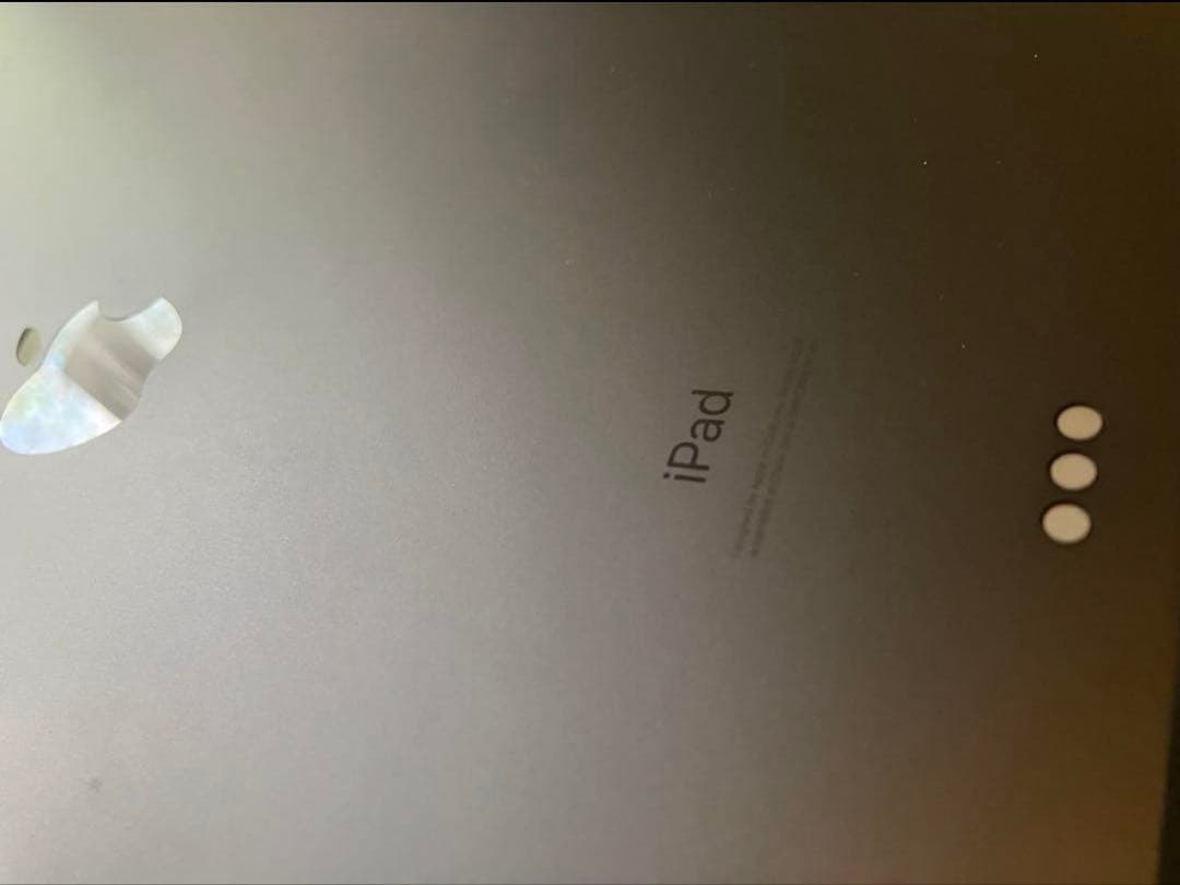 iPad Pro 第4世代　12.9インチ　1TB 本体+カバー付き