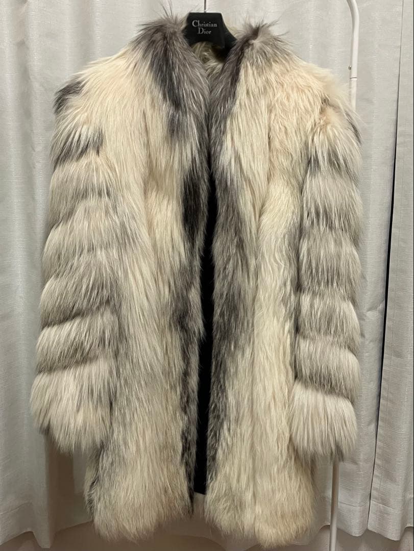 YSL イヴサンローラン　ファーコート ホワイト・グレー