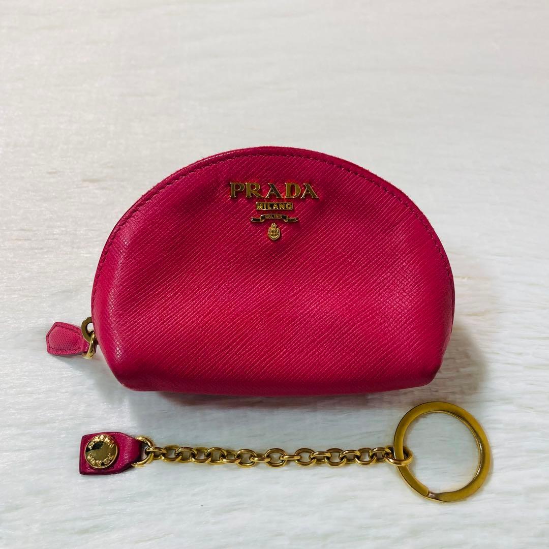 早い者勝ち　美品　PRADA プラダ　小銭入れ　ケース　ピンク　チャーム