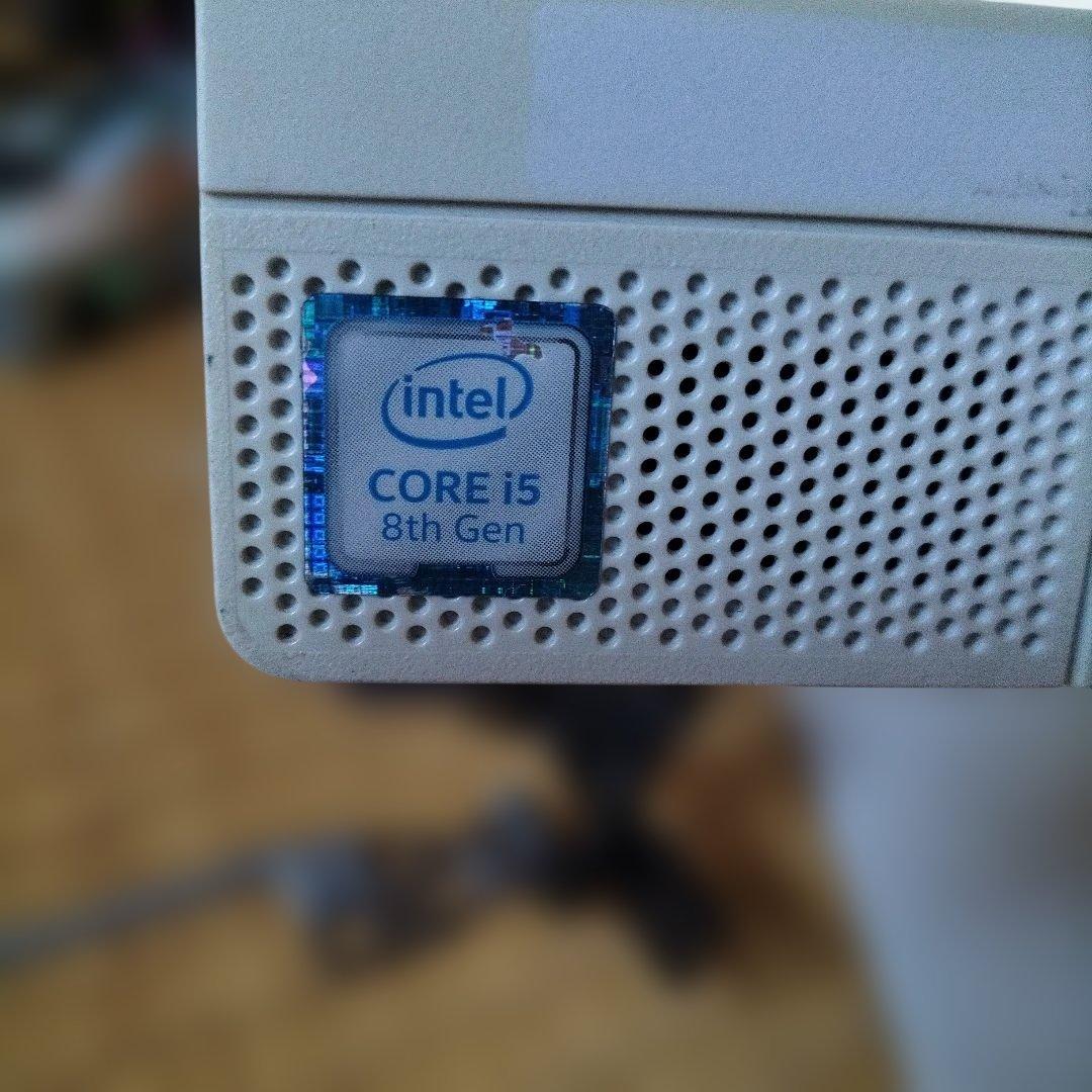 ESPRIMO K558Tディスプレイ一体型PC