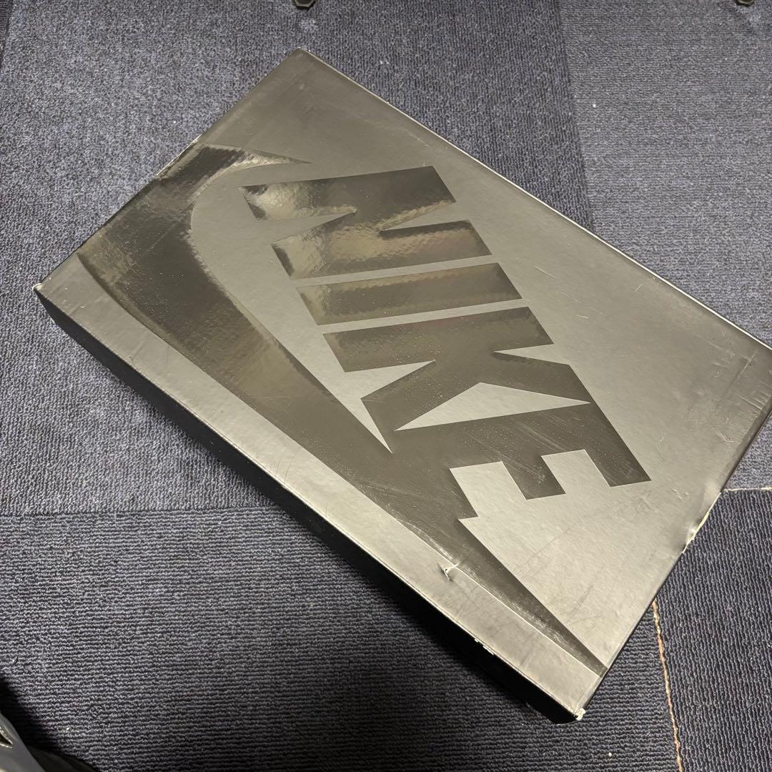 靴 Nike Women's Air Max Muse silver 28.5