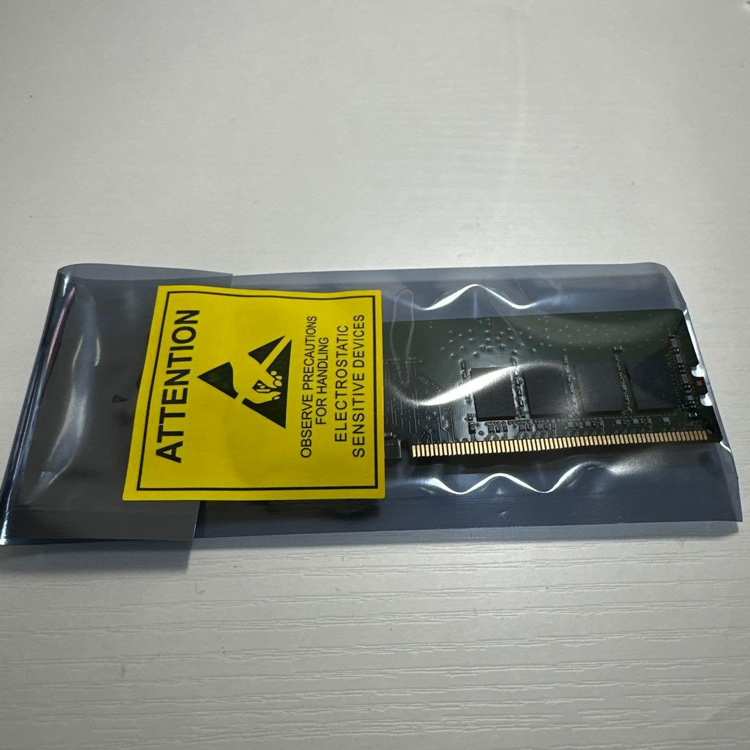 メモリー Hynix 8GB PC4-21300 DDR4-2666MHz 288-Pin