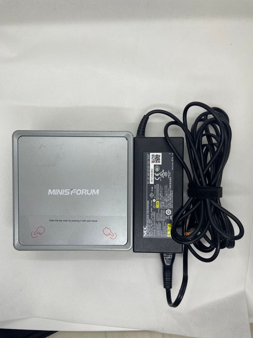 MINISFORUM ミニPC 本体 UM350