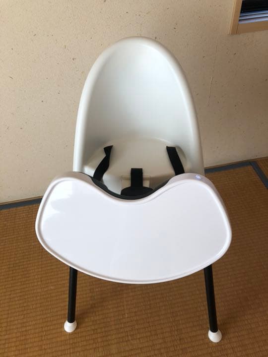 ベビービョルン ハイチェア　ハーネスあり