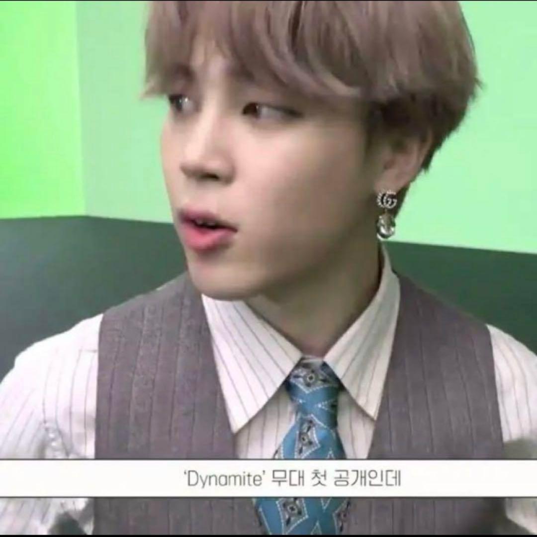 GUCCI クリスタル付き ダブルG ピアス