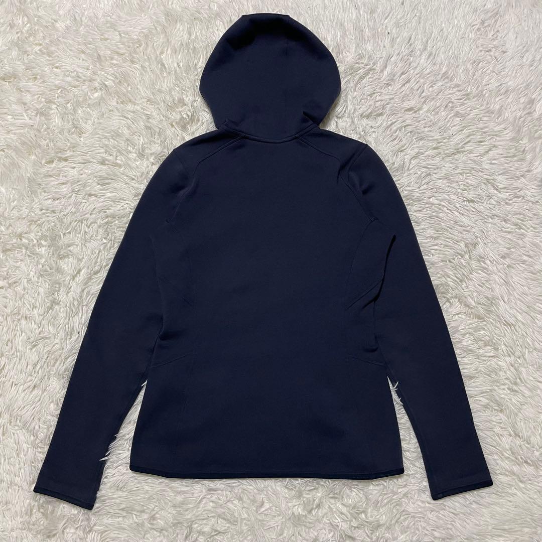 ARC'TERYX KYANITE HOODY ジップパーカー　ロゴ　刺繍　紺色