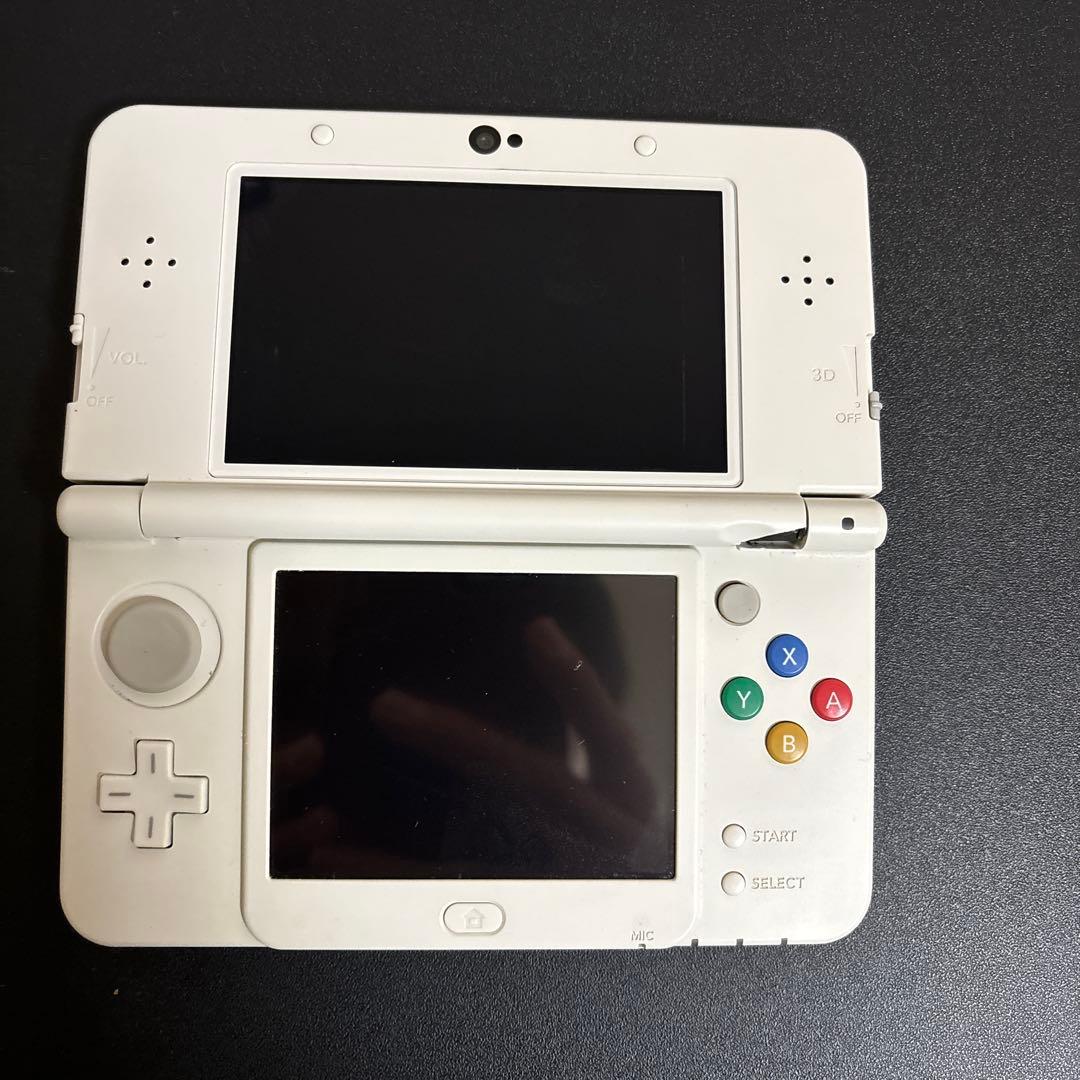 New Nintendo 3DS ？ ホワイト 即発送　ジャンク