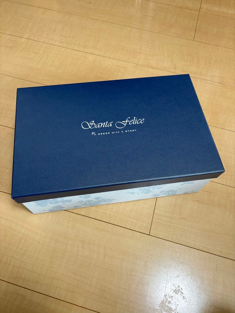 車*～様 ブライダリウムミュー　Santa felice ブラック レザー ドレ