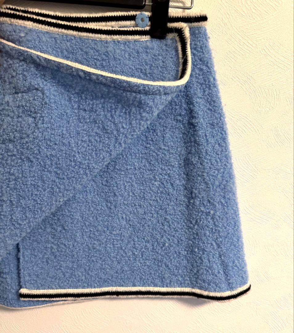 miumiu Miu Miu ブークレ ミニスカート ブルー
