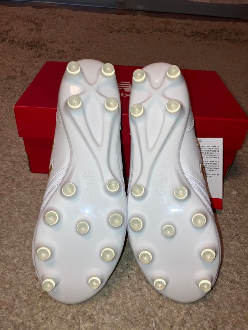 新品未使用 ニューバランス サッカースパイク 26cm