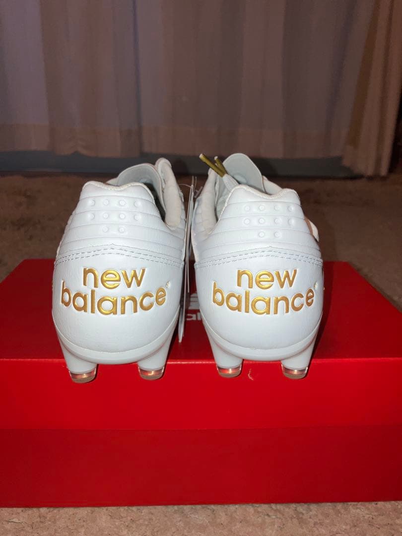 新品未使用 ニューバランス サッカースパイク 26cm