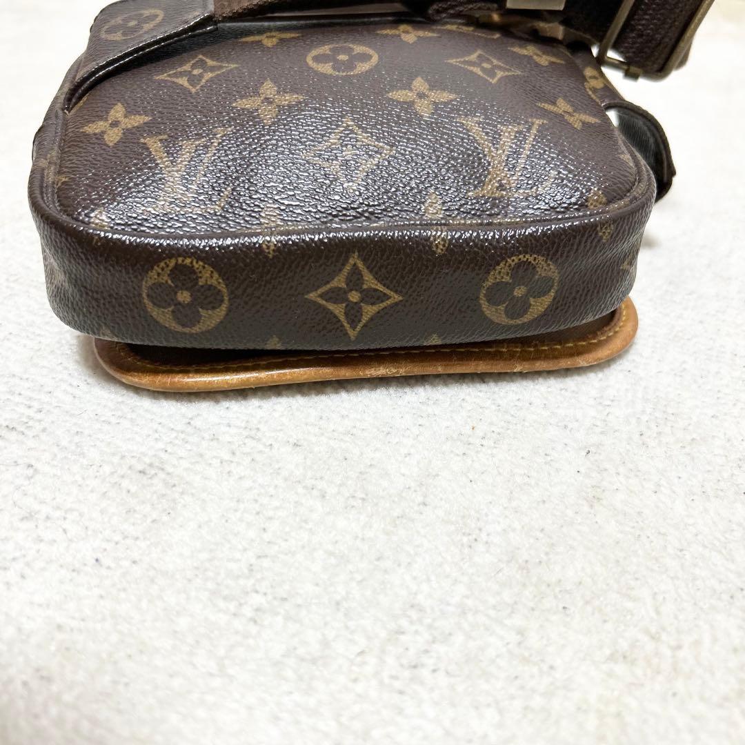 訳あり　ルイヴィトン　バムバッグ　ボスフォール　ボディバッグ　ウエストポーチ