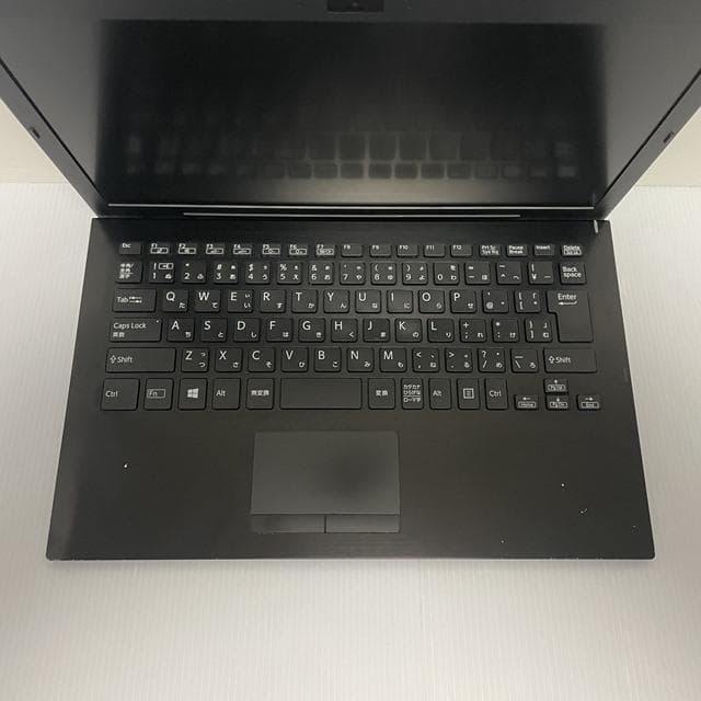 Win11の薄型軽量で持運び最適なスタイリッシュノートパソコンVAIOPROPG