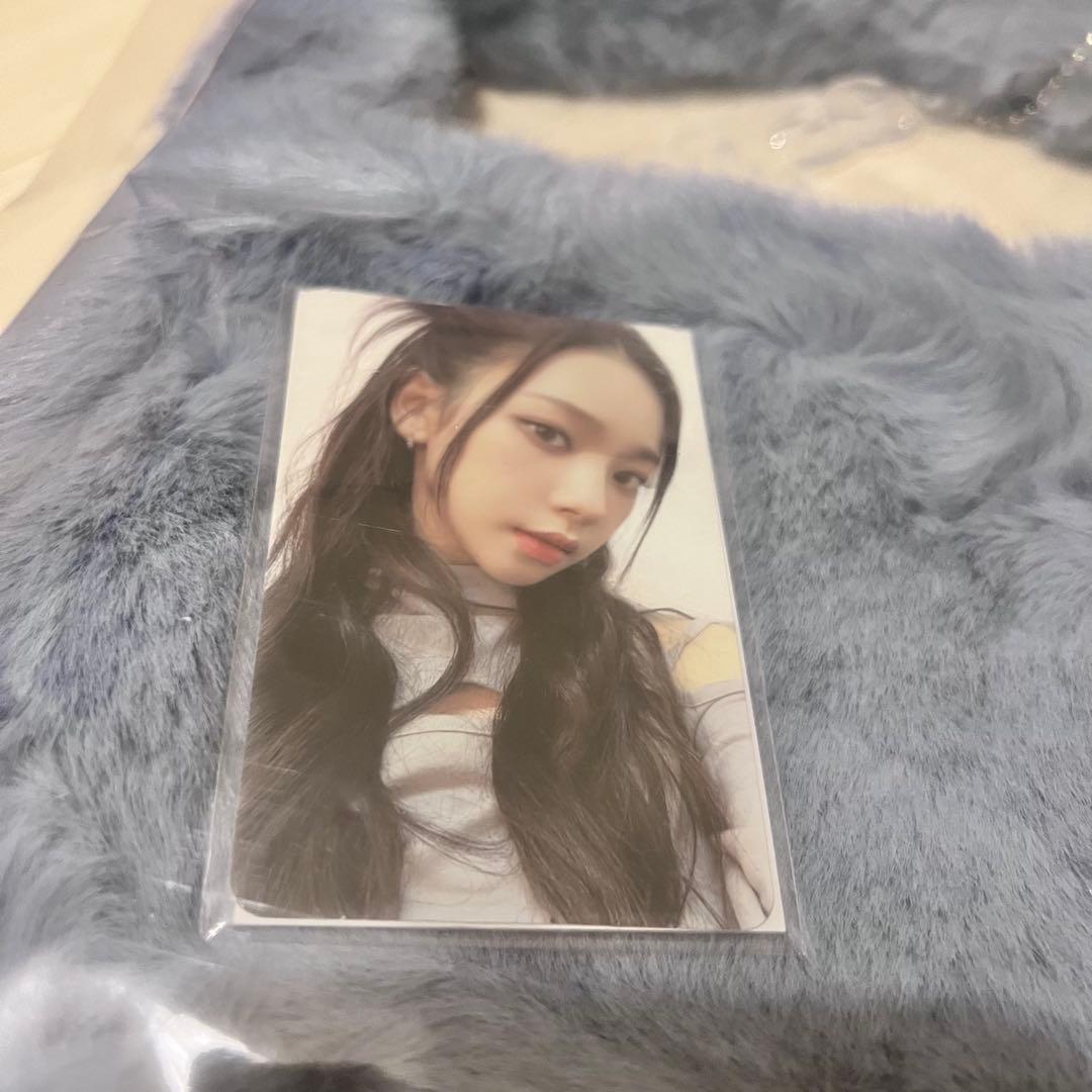 aespa カリナ 青　SYNK HYPER LINE ファーバッグ トレカ