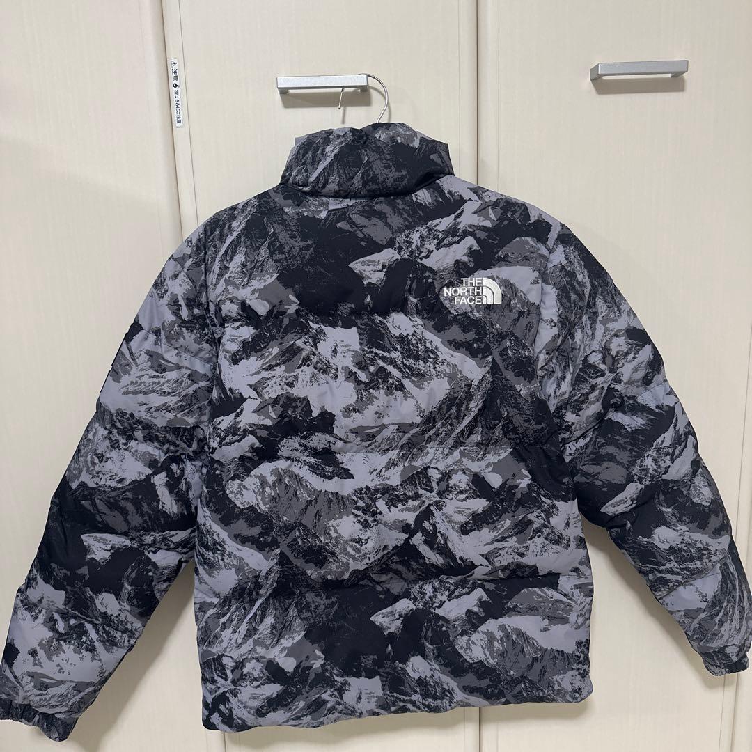 ノースフェイス　ダウンジャケット