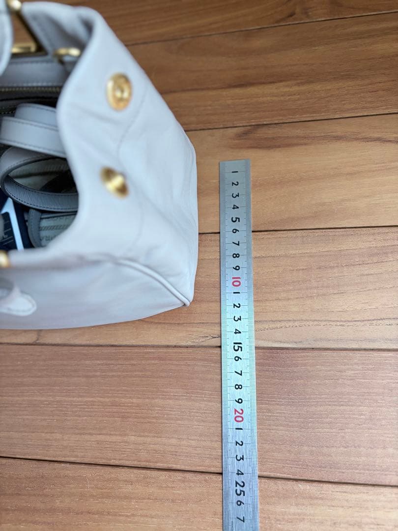 PRADA ハンドバッグ ショルダーストラップ付き