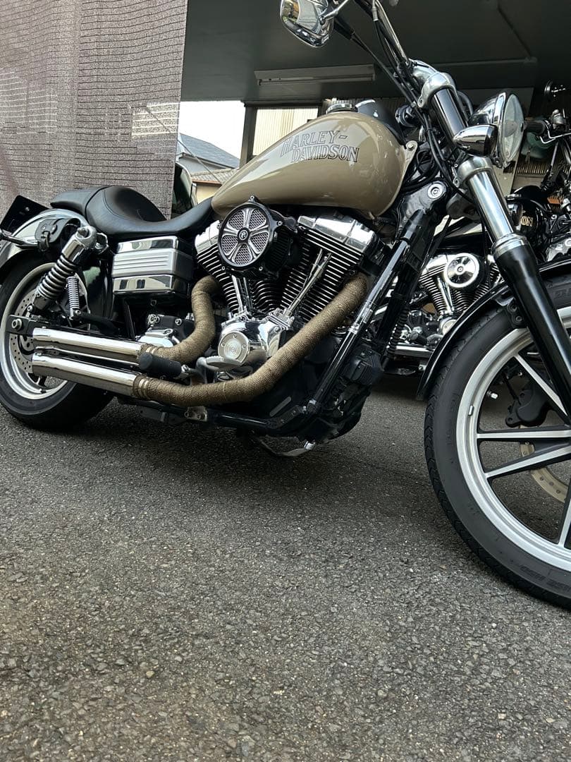 ダイナ　fxdl バッサーニ(Bassani) ファイアースウィープマフラー