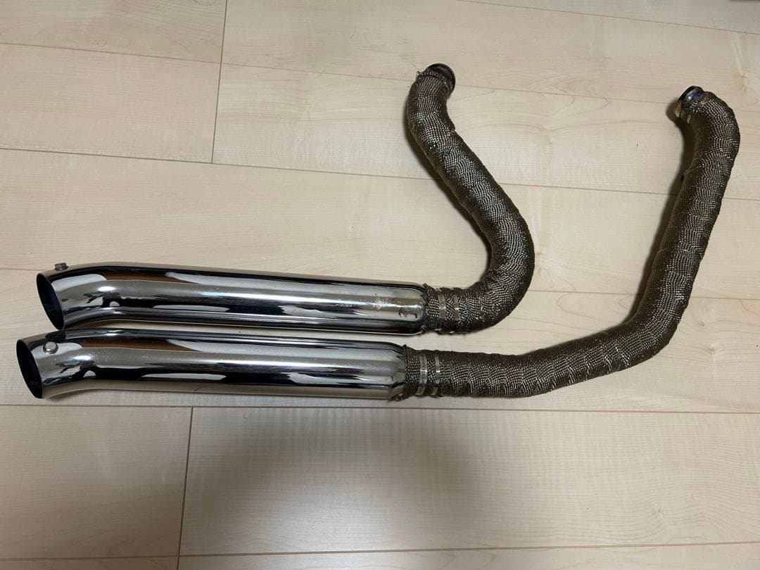 ダイナ　fxdl バッサーニ(Bassani) ファイアースウィープマフラー