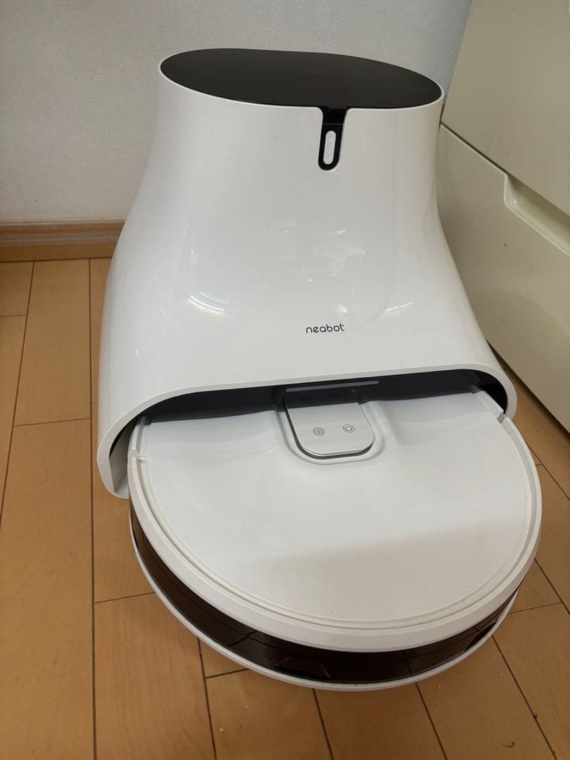 Neabot NoMo Q11(ゴミ収集ステーション有)