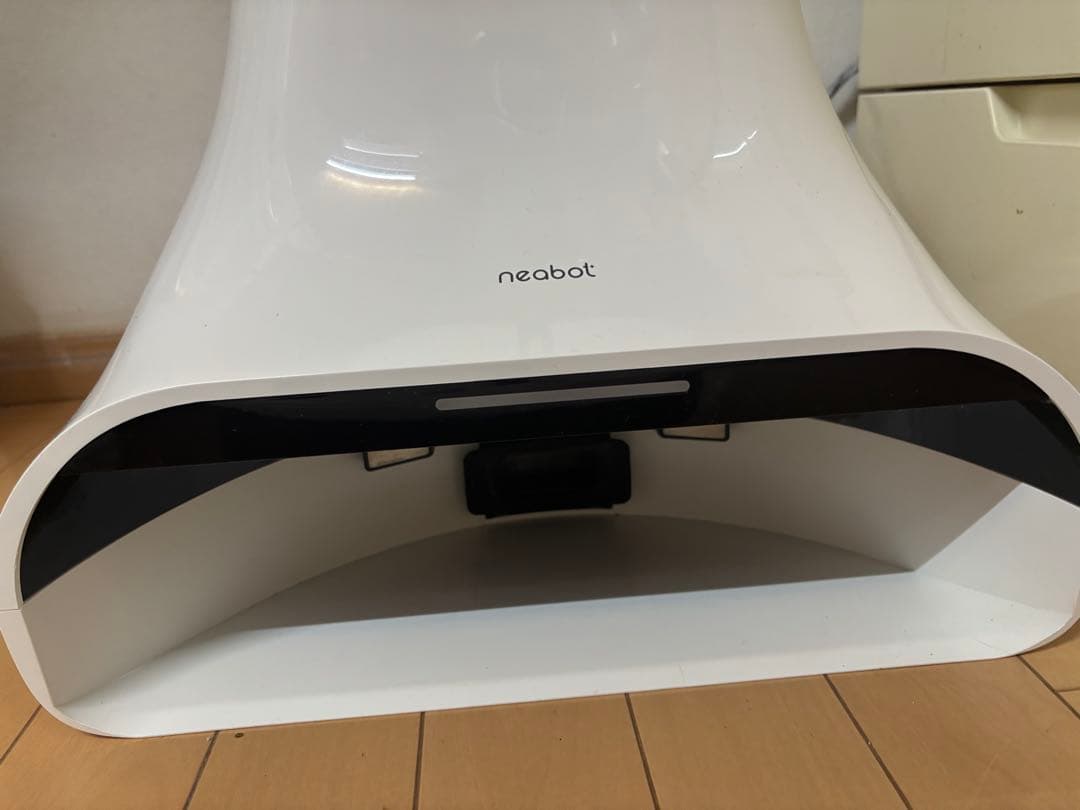 Neabot NoMo Q11(ゴミ収集ステーション有)