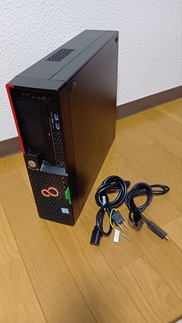 富士通　サーバー　tx1320 M4