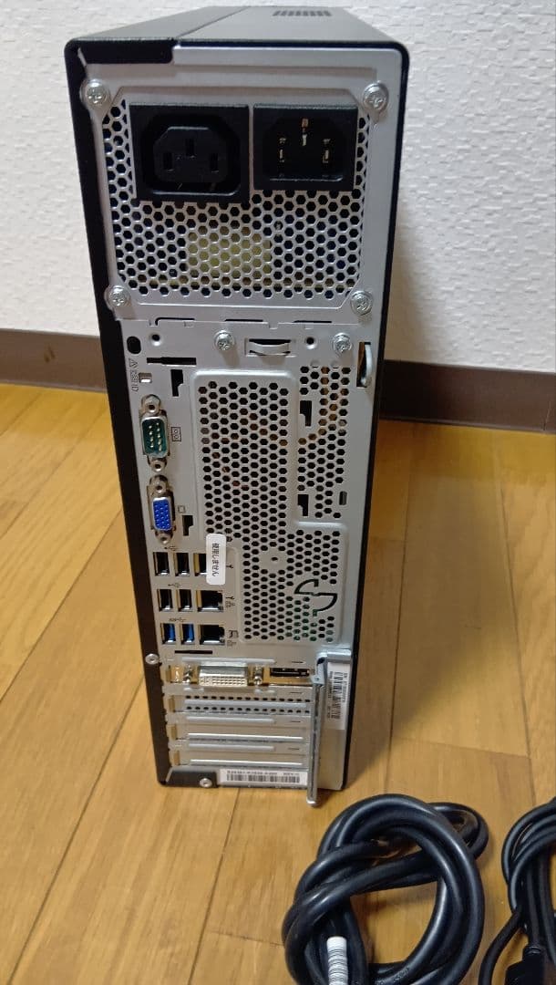 富士通　サーバー　tx1320 M4