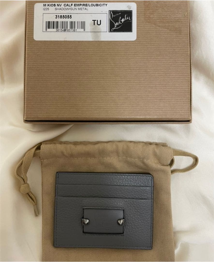 クリスチャンルブタン　カード名刺入れ