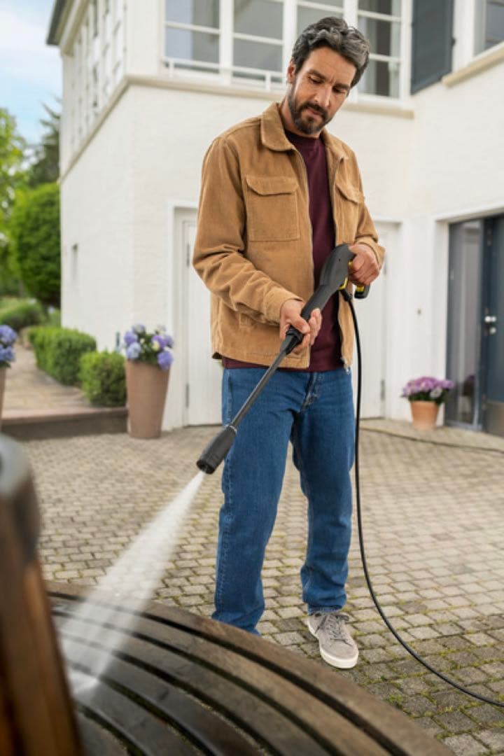 【美品】KARCHER K2 CLASSIC PLUS ケルヒャー 高圧洗浄機