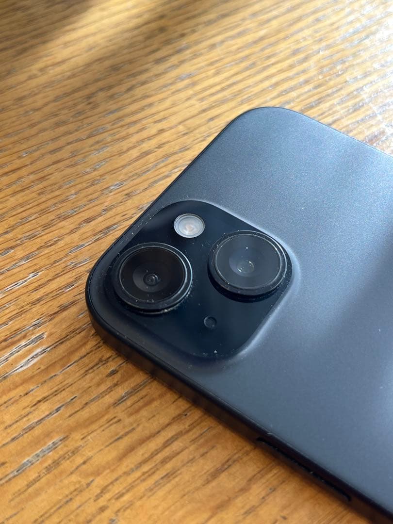 極美品 iPhone15 256GB ブラック