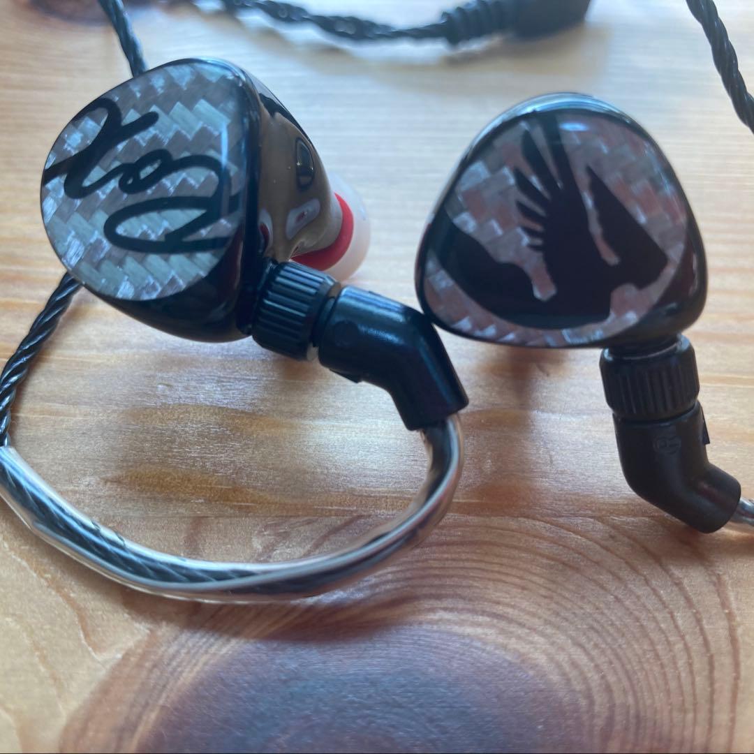 【美品】JH Audio ROXANNE シルバーカーボン 動作確認済 12BA