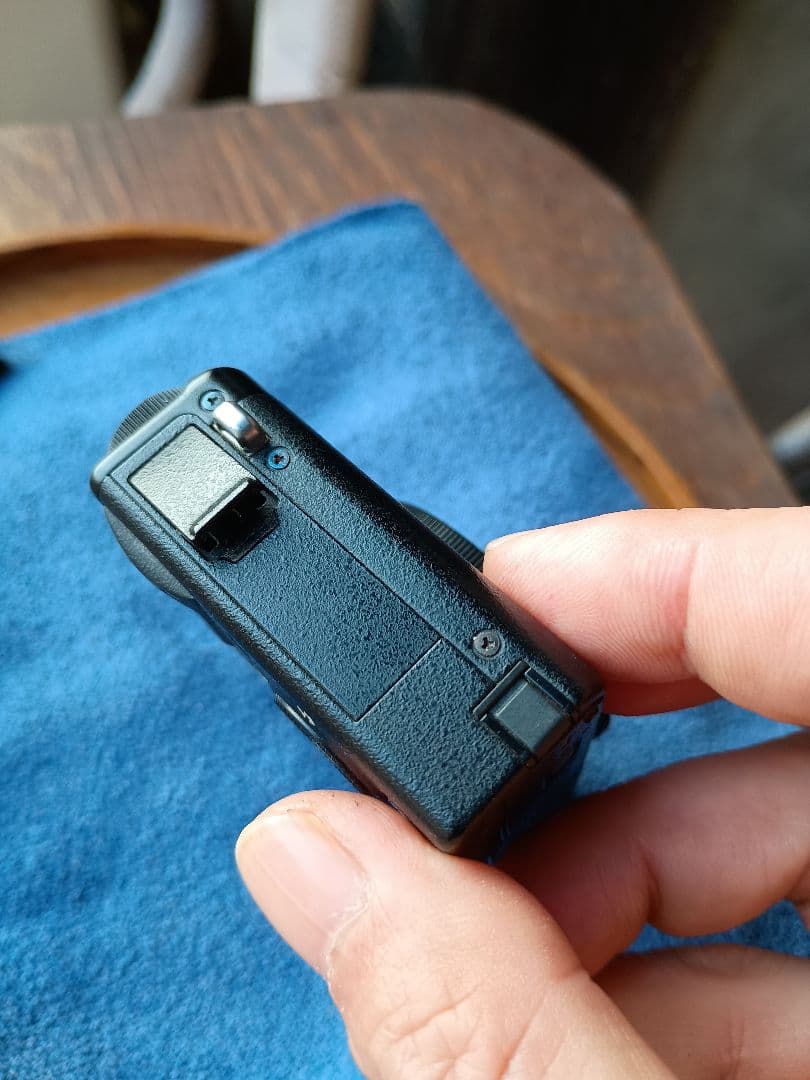 富士フィルム　XQ2　コンパクトデジタルカメラ　fujifilm