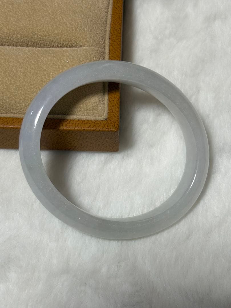 【Mimi】高級 翡翠 バングル A貨 卵型 サイズ 51.5