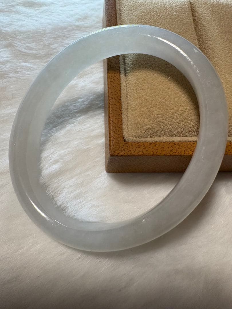 【Mimi】高級 翡翠 バングル A貨 卵型 サイズ 51.5