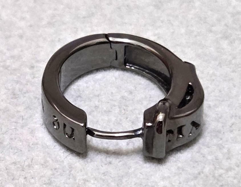 ヴィヴィアンウエストウッド　BOBBY　フープピアス　片耳用　箱付き　41786